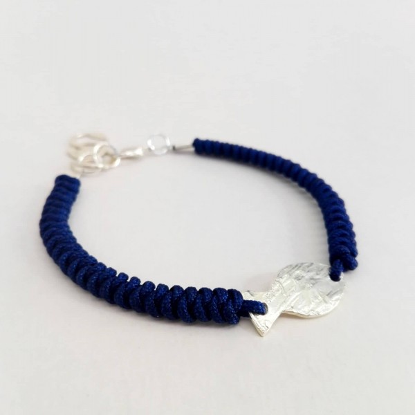 Bracelet avec fetiche en argent
