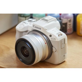 APPAREIL PHOTO CANON EOS R50