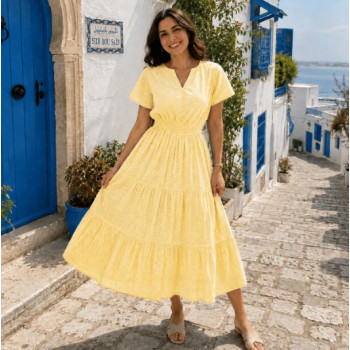 Robe longue en broderie anglaise