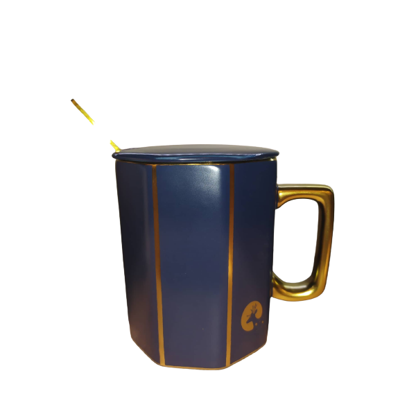 Mug en céramique or  avec couvercle et cuillère
